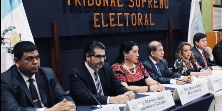 Malestar en el Tribunal Supremo Electoral por declaraciones del diputado Boris España