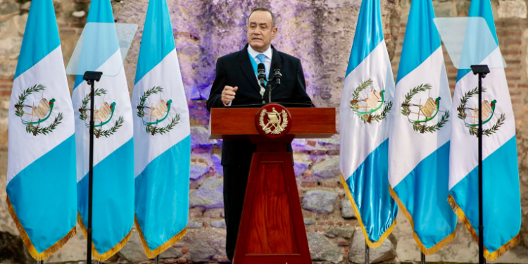 Mandatario resalta alcanzar números positivos en el tema de salud, educación y seguridad durante su mandato