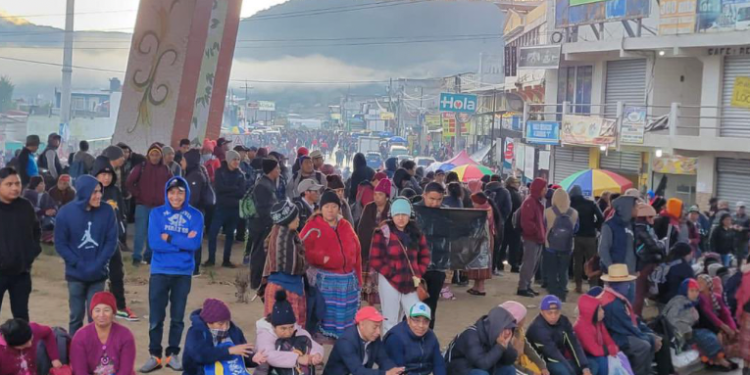 Manifestaciones y bloqueos en rechazo a acciones legales del Ministerio Público