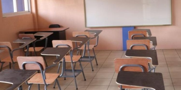 Mantiene suspensión de clases por incendio en vertedero de Villa Nueva y se amplía a Escuintla