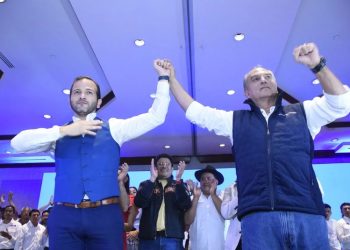 Manuel Villacorta presenta su gabinete de gobierno en caso de ganar las elecciones