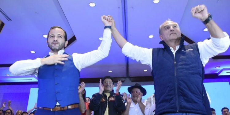 Manuel Villacorta presenta su gabinete de gobierno en caso de ganar las elecciones