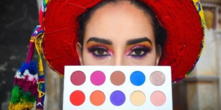 Maquillista guatemalteco se inspira en textiles guatemaltecos para crear paleta de sombras