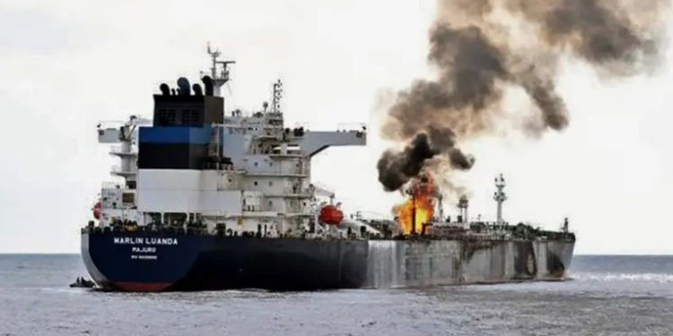 Marina británica informa de ataque hutí al sureste de Adén