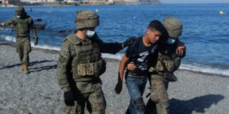 Marruecos cierra los accesos fronterizos e interrumpe el éxodo migratorio