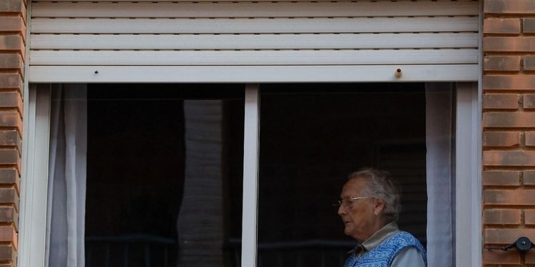 Mayores y enfermos atrapados en casa por la riada: Es de las peores cosas que me han pasado.