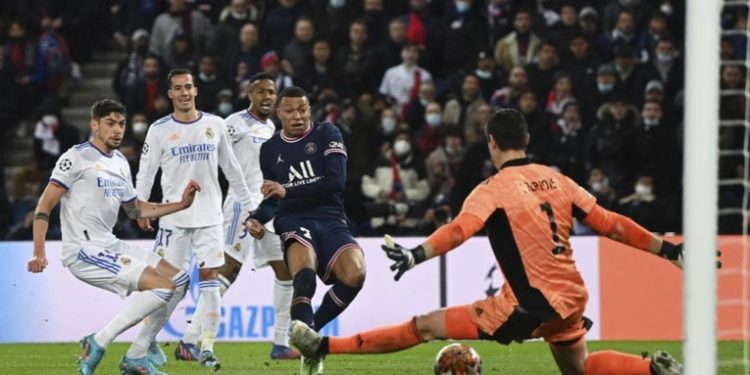 Mbappé derrota al Real Madrid en la ida de los octavos de la Champions