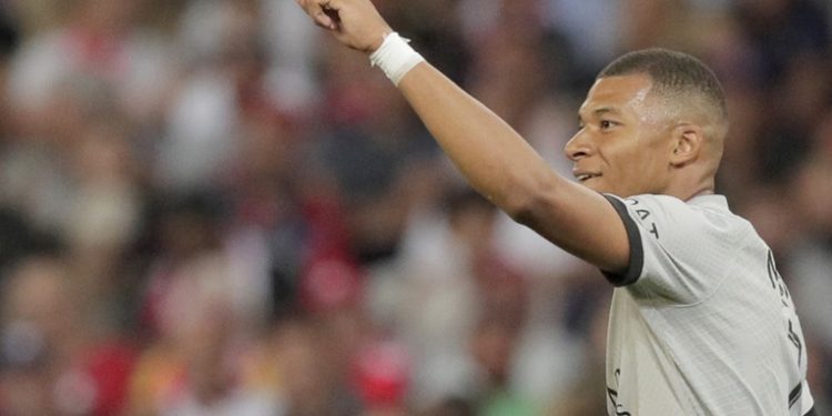 Mbappé marca a los 8 segundos e iguala el gol más rápido de la liga francesa