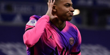 Mbappé pone al Real Madrid en alerta roja al negarse a ampliar contrato con PSG