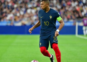 Mbappé recibe la mayor oferta en la historia del fútbol