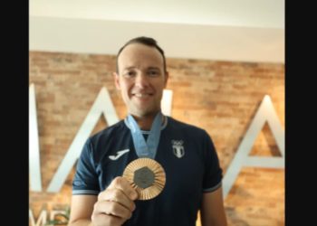Medallista olímpico Jean Pierre Brol recibido con honores en su regreso a Guatemala