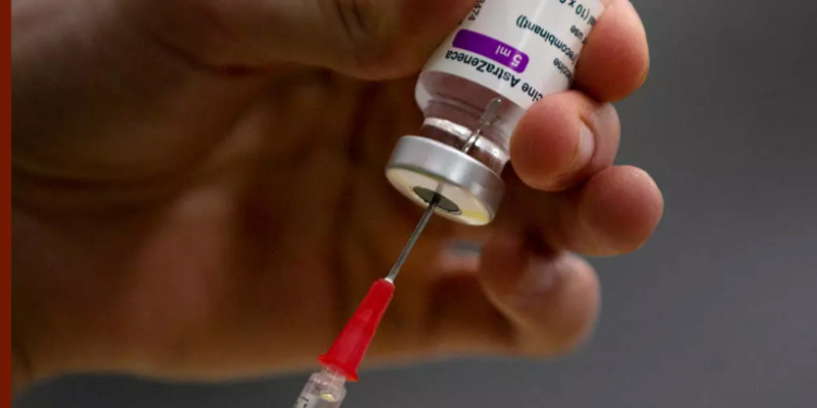 Médico explica efectos de la vacuna contra el Covid-19