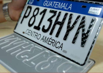Medio millón de placas de vehí­culos de 4 ruedas y más de 351 mil de motocicletas están pendientes de ser cambiadas
