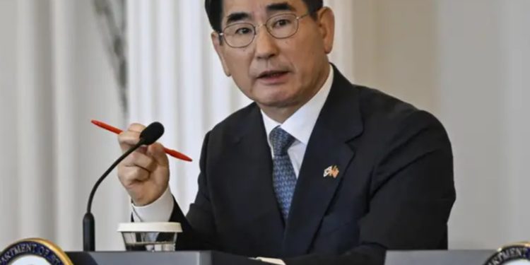 Medios: Detenido el exministro de Defensa de Corea del Sur