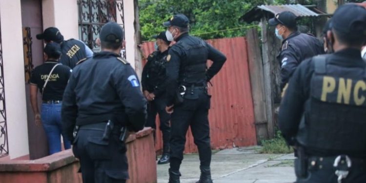 Mega operativo contra el crimen organizado despliega 106 allanamientos