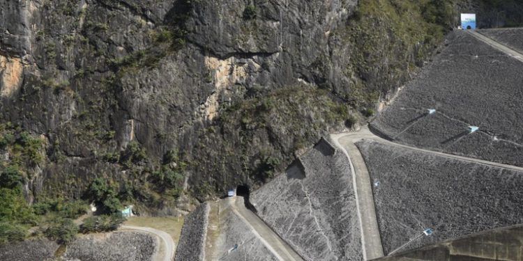 MEM extiende emergencia eléctrica por escasez de lluvias hasta junio