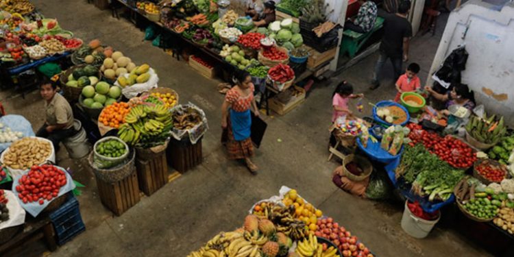 Mercados buscan ampliar horarios con nuevos protocolos