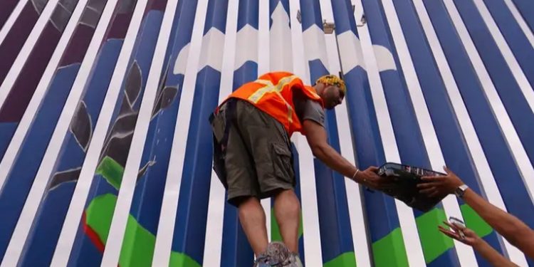 México: con arte urbano piden frenar violencia a migrantes