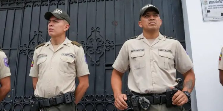 México concede asilo político a exvicepresidente ecuatoriano