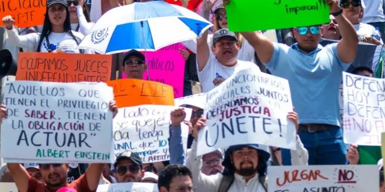 México: Congreso votará el martes polémica reforma judicial