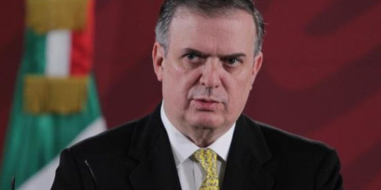 México denuncia a fabricantes estadounidenses por el comercio ilegal de armas