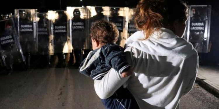 México detiene a más de 228.000 migrantes en 10 meses