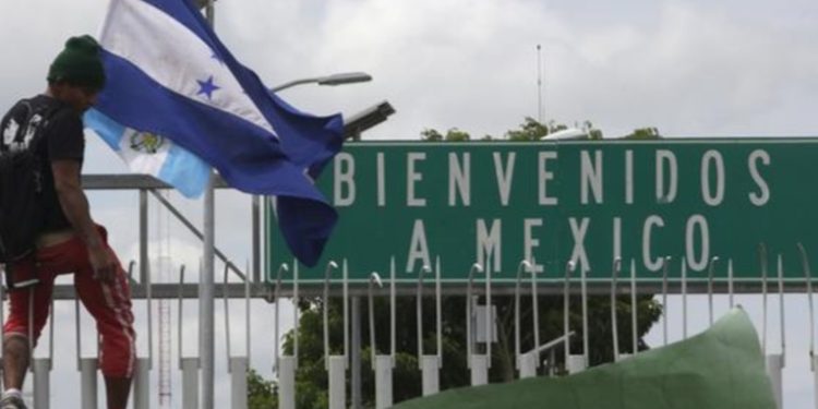 México detuvo 89% más migrantes en primer trimestre de 2022