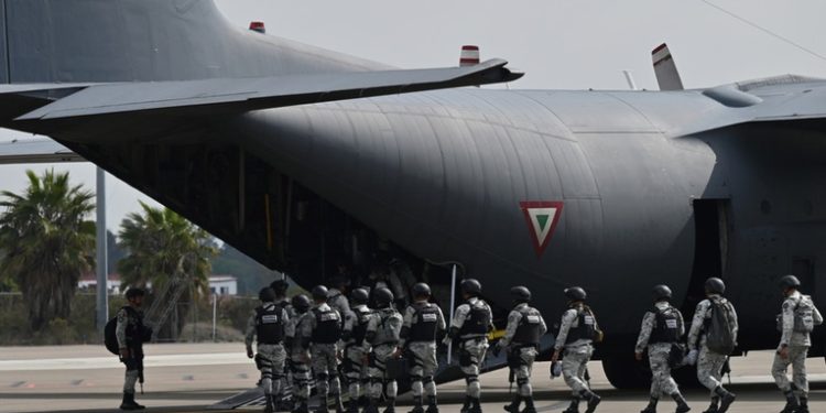 México inicia una operación en la frontera con EE.UU.