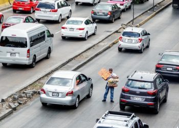 México pide un panel de expertos para resolver controversia con EE.UU. sobre reglas de origen en el sector automotriz