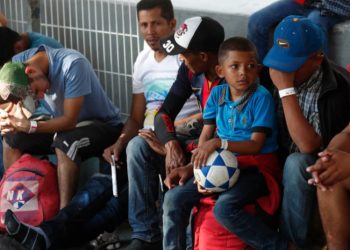 México rescata a más de 300 migrantes, la mayorí­a guatemaltecos