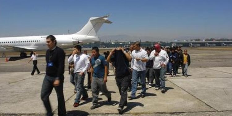 México y Estados Unidos enviaron esta semana 14 vuelos deportados