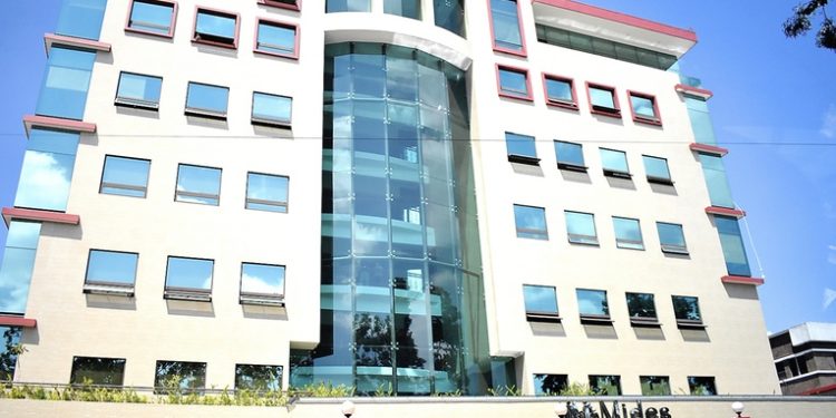 MIDES se prepara con ví­veres y láminas para apoyar las áreas dañadas por las lluvias