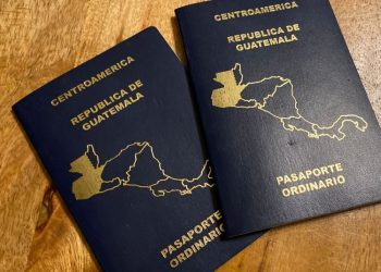 Migración distribuye 104 mil cartillas de pasaporte a consulados en Estados Unidos