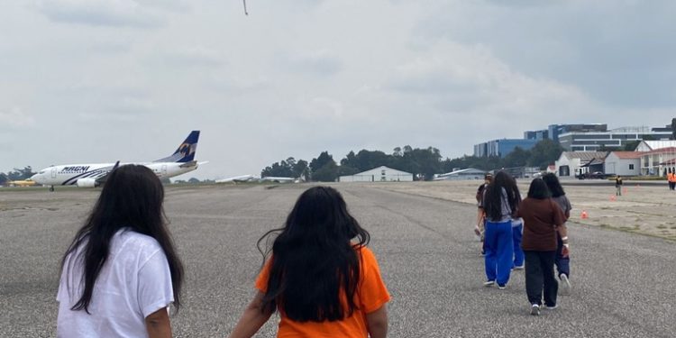 Migración rescata a 1,608 personas migrantes originarias de 38 países