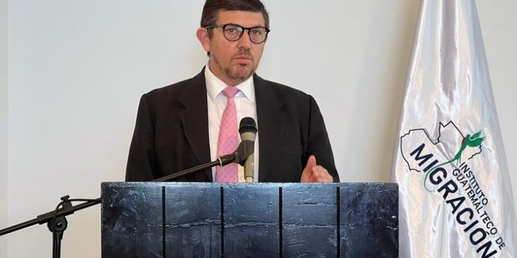 Migración y empresas de transportes buscan evitar traslados de migrantes vía terrestre