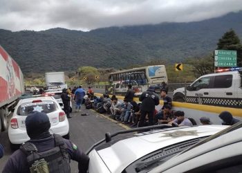 Migrantes guatemaltecos sufren accidente de tránsito en México
