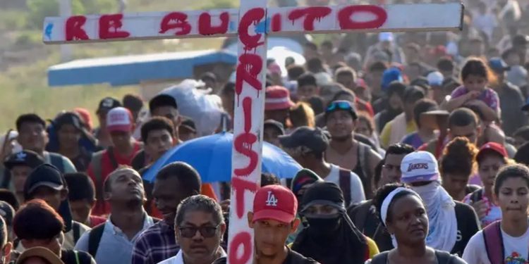 Migrantes marchan en México para denunciar la crueldad