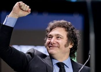 Milei critica a los que cierran la boca sobre Venezuela