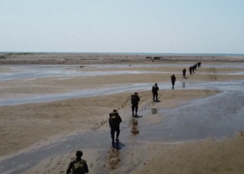 Militares guatemaltecos refuerzan frontera con México para frenar narcotráfico