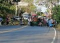 Militares veteranos realizan paros en 11 rutas del país