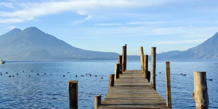 Ministerio de Ambiente busca unificar esfuerzos para evitar contaminación de lagos