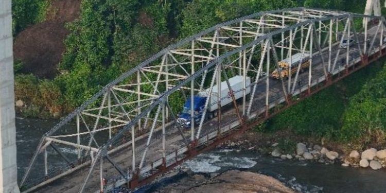 Ministerio de Comunicaciones confirma habilitación del puente Nahualate luego de superar fase de prueba