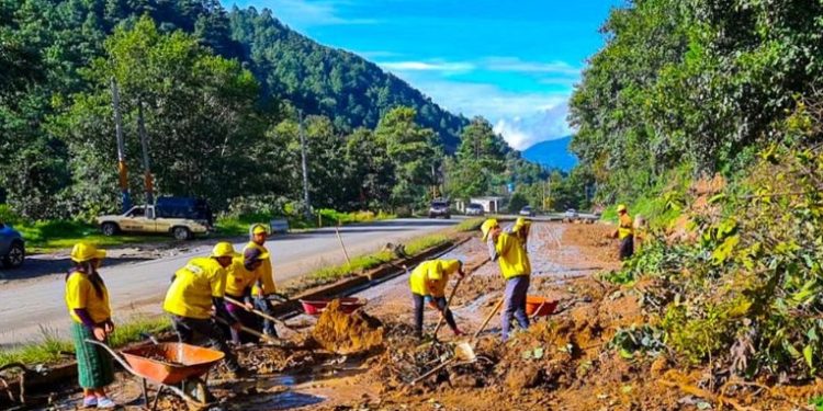 Ministerio de Comunicaciones reactivará contratos viales tras asegurar su integridad