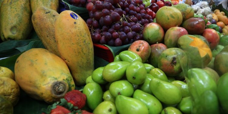 Ministerio de Economía intensifica operativos para controlar precios de verduras y frutas