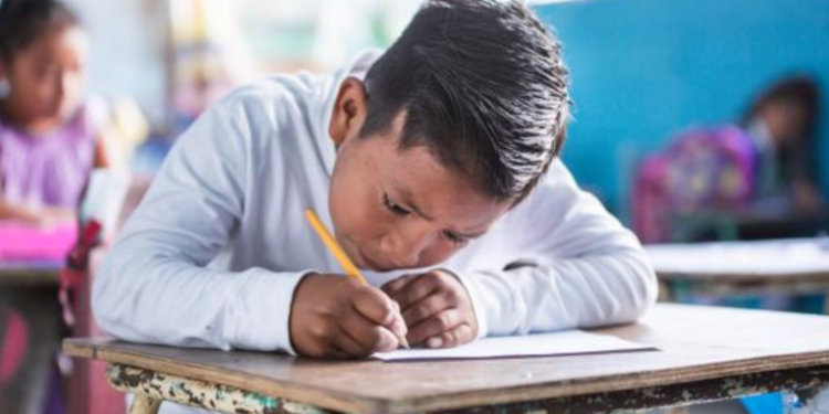 Ministerio de Educación presenta fechas para el inicio del ciclo escolar 2021