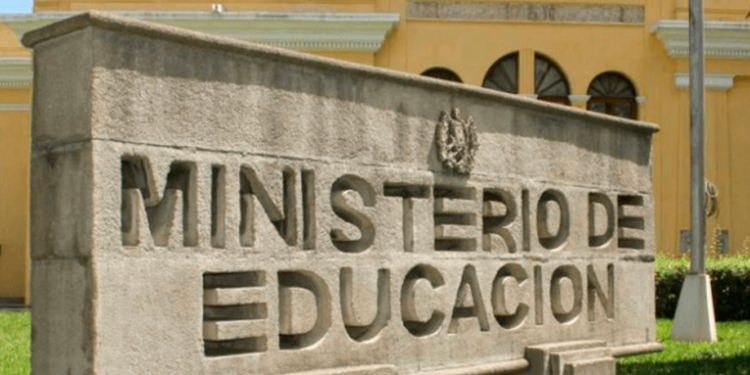 Ministerio de educación registra un millón y medio de estudiantes vacunados
