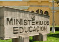 Ministerio de Educación se pronuncia tras la protesta de maestros que piden plazas