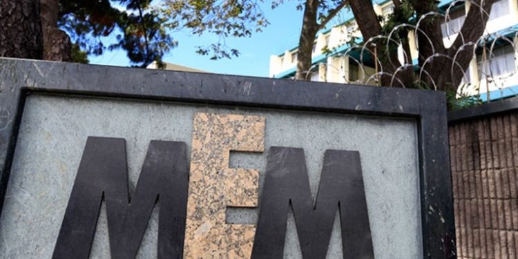 Ministerio de Energí­a y Minas continúa realizando consultas a comunidades indí­genas por proyectos mineros