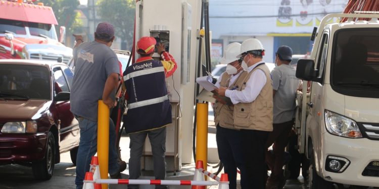 Ministerio de Energí­a y Minas realiza supervisiones al precio del combustible