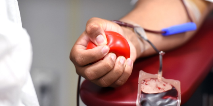 Ministerio de Salud buscan aumentar cantidad de donantes de sangre en el paí­s.